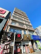 長居グランドハイツの外観