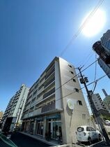 ペリドット長居公園の外観