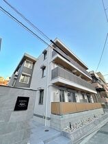 ルシェーナ西田辺の外観