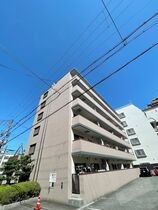マジョール松崎町の外観