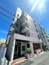 パテオ長居の外観