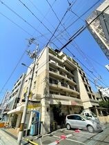 Shangri-Laの外観