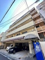 シャルマン昭和町の外観