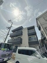 D porta adorableの外観