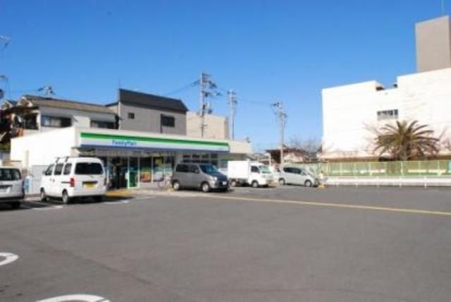 ファミリーマート西成松店