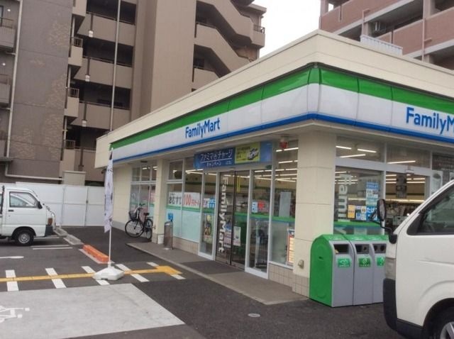 ファミリーマート平野馬場一丁目店