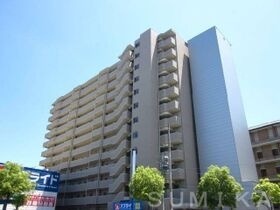 アークハイツ鹿田の外観