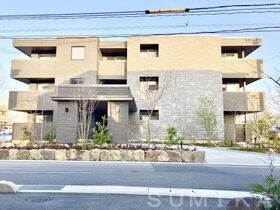 クロムノワールの外観