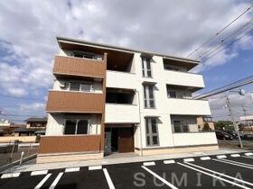 ガーデン ラピッズの外観