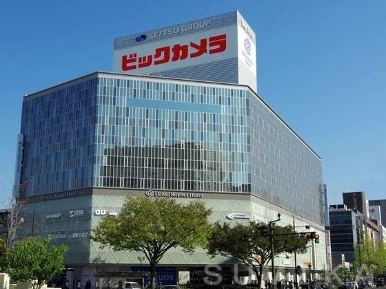ビックカメラ岡山駅前店