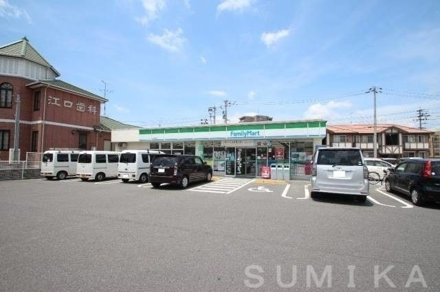 ファミリーマート岡山国富店