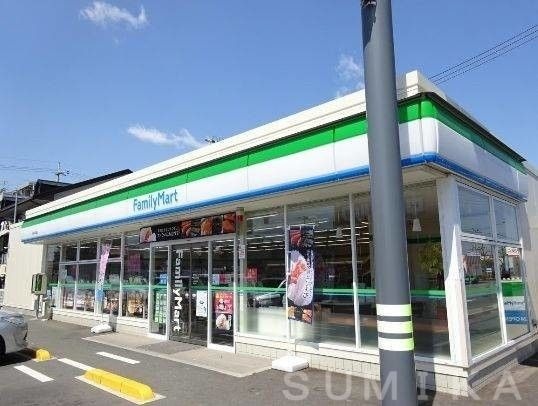 ファミリーマート岡山青江店