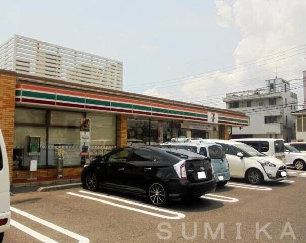 セブンイレブン岡山新保店