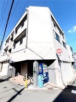 リバティーガーデンの外観
