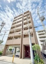 スプリングウエストの外観