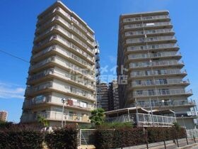 ファミリープラザ朝潮橋B棟の外観
