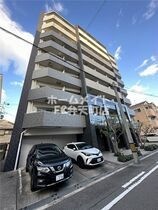 エクスクルーシブレジデンス西九条の外観