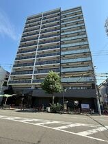 エスリード大阪エヴォルツの外観