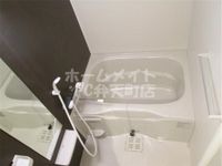 コンパクトで使いやすいお風呂です