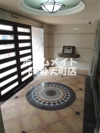 毎日通るエントランスはこのようになっています
