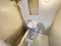 コンパクトな洗面です