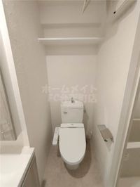 清潔感のあるトイレです