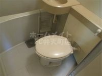 コンパクトで使いやすいトイレです