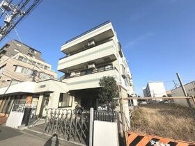 コーポSHOEIの外観