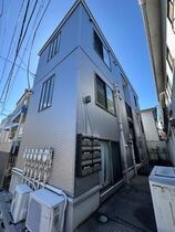 GAP成田東の外観