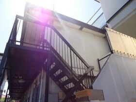 ドゥミールジュンの外観