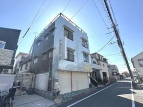イワイビルの外観