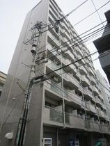 スカイコート明大前第2の外観