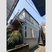 シマハイツの外観