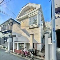 晴美ハイツ京島の外観
