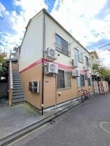 リバティハウスの外観