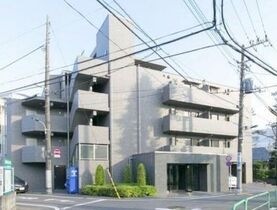 ルーブル豊玉伍番館の外観