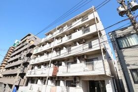 メゾン大森北の外観