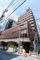 ライオンズプラザ新宿の外観