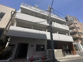 長秀ビルの外観