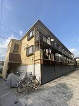 ニューライフ越塚の外観