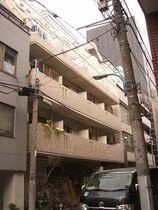 ラインビルド新宿御苑前の外観