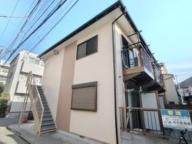 メゾンドリュミエールの外観
