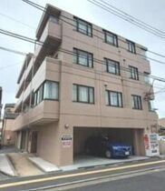 ランドフォレスト綾瀬の外観
