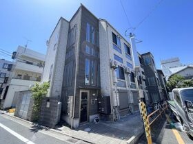 Roots竹の塚の外観