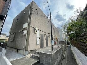 Beeαの外観