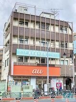 魚秀ビルの外観