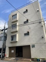 昌大ビルの外観