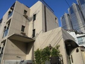 新宿区西新宿３丁目の外観