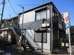 ジュネスの外観