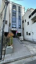 須藤ビルの外観